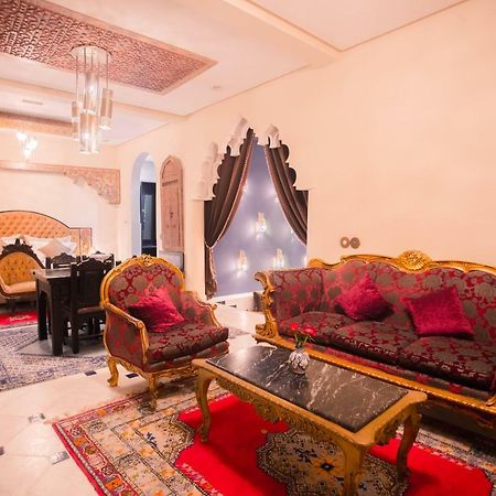 Palais Dar Si Aissa All-Suites Маракеш Екстериор снимка
